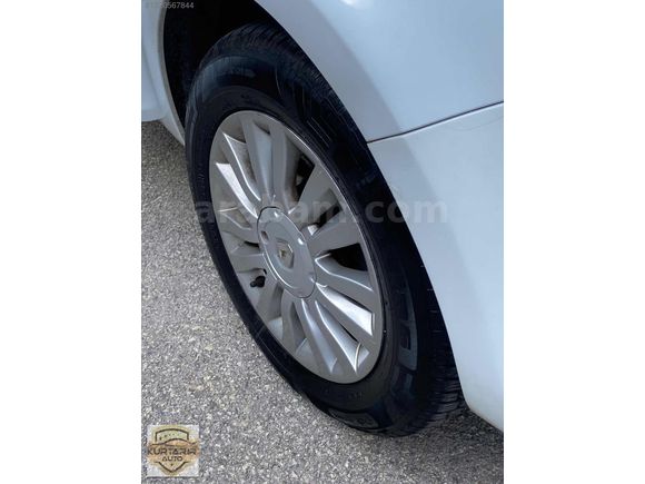 KURTARIR AUTO'DAN CLİO 15.DCI EXTREME MANUEL