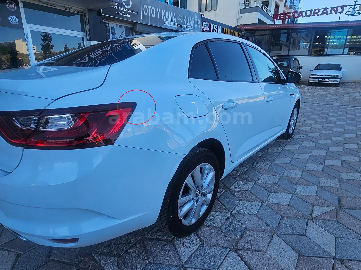 Galeriden Renault Megane 1.3 TCe Joy 2022 Model Elazığ 82.000 km Beyaz 3