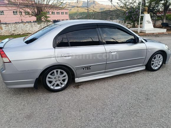 Temiz bakımlı kısa süreliğine