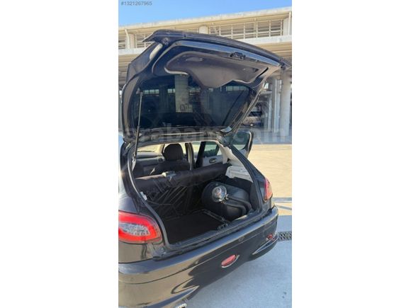 2004 MODEL PEUGEOT 206 1.4 XT 16V