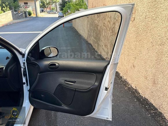 46 CAR'S TAN DÜŞÜK KM