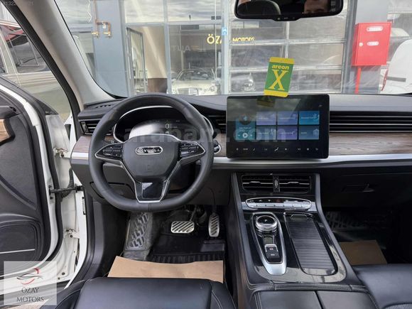 ÖZAY MOTORS' SKYWELL ET5 LEGEND