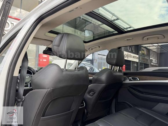 ÖZAY MOTORS' SKYWELL ET5 LEGEND