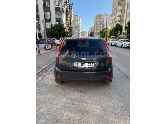Sahibinden Ford Fiesta 1.4 Comfort 2006 Model