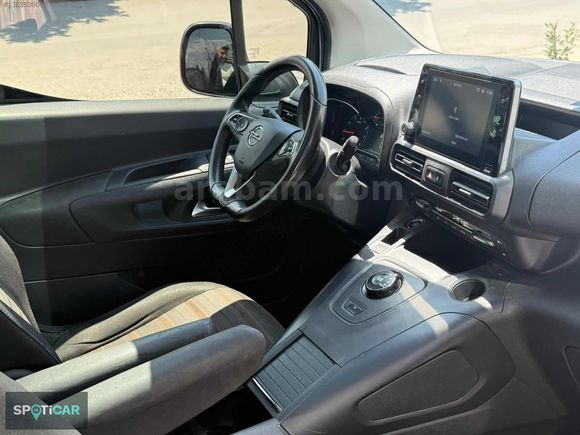 DENİZLİ OPEL BAYİİNDEN HATASIZ 2021 OPEL COMBO 1.5 D ULTİMATE