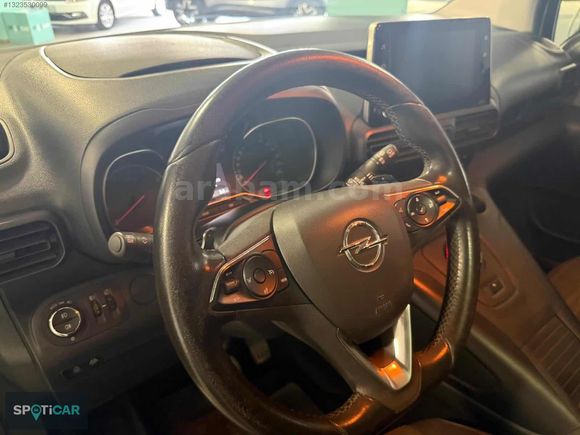 DENİZLİ OPEL BAYİİNDEN HATASIZ 2021 OPEL COMBO 1.5 D ULTİMATE
