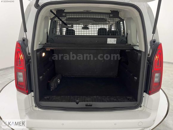 KAMER DEN 2022 MODEL OPEL COMBO 1.5 D EDİTİON DİZEL OTOMATİK