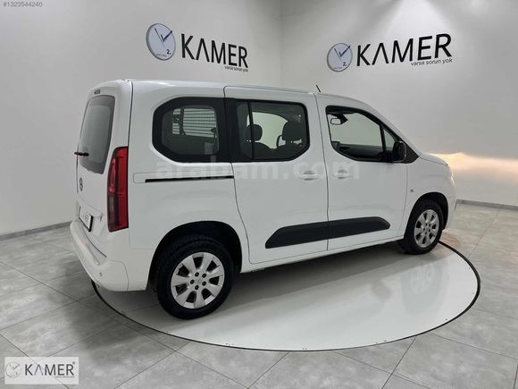 KAMER DEN 2022 MODEL OPEL COMBO 1.5 D EDİTİON DİZEL OTOMATİK