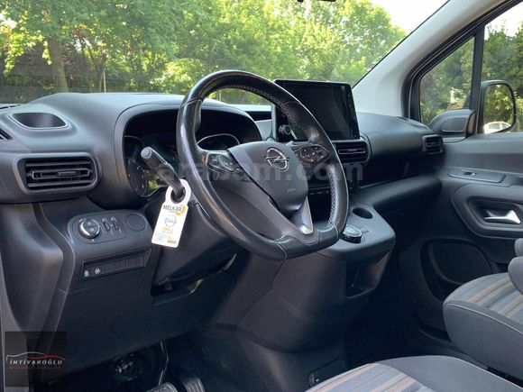 İHTİYAROĞLU MOTORLU ARAÇLARDAN OPEL COMBO HATASIZ KREDİ K. 12 AY