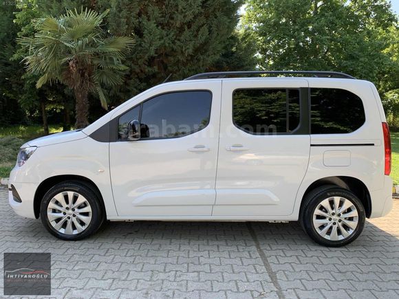 İHTİYAROĞLU MOTORLU ARAÇLARDAN OPEL COMBO HATASIZ KREDİ K. 12 AY