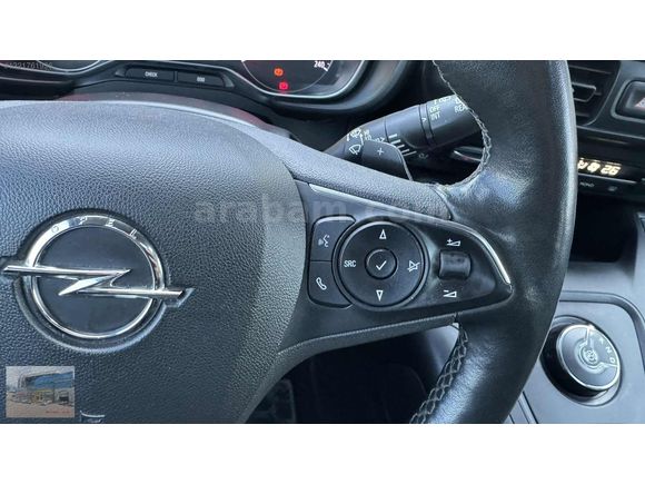 300.000 TL %0 FAİZ-HATASIZ 2023 OPEL COMBO 1.5 D ULTİMATE