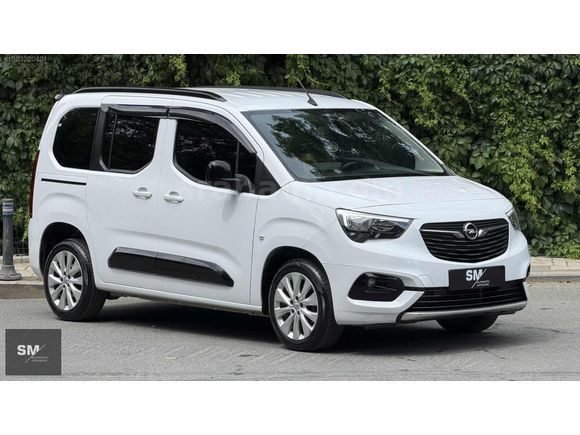 SM AUTOMOTİV'DEN 2024 OPEL COMBO 1.5 D ELEGANCE G.GÖRÜŞ/D.ISITMA