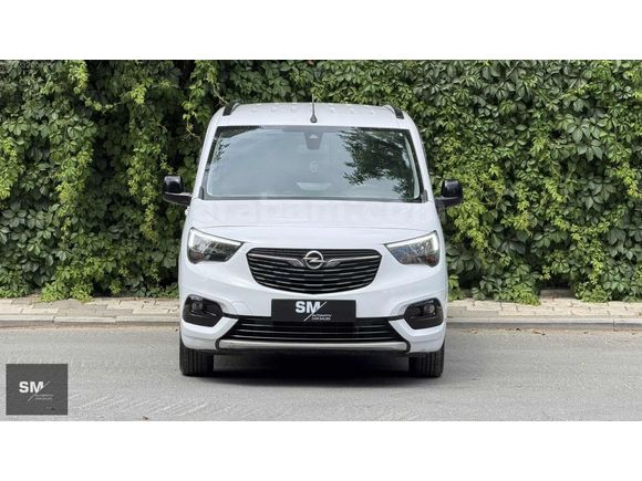 SM AUTOMOTİV'DEN 2024 OPEL COMBO 1.5 D ELEGANCE G.GÖRÜŞ/D.ISITMA