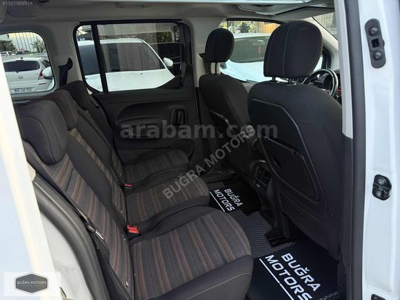 BOYASIZ-2021 Model Opel Combo 1.5D Ultimate Cam Tavan 65.000 KM