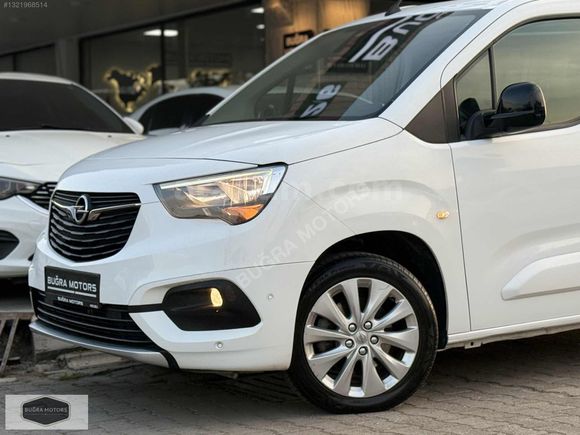 BOYASIZ-2021 Model Opel Combo 1.5D Ultimate Cam Tavan 65.000 KM