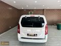 2024 MODEL OTOMATİK OPEL COMBO LİFE 1.5 D EDİTİON 51.000 km
