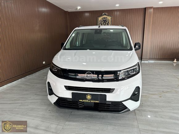 2024 MODEL OTOMATİK OPEL COMBO LİFE 1.5 D EDİTİON 51.000 km