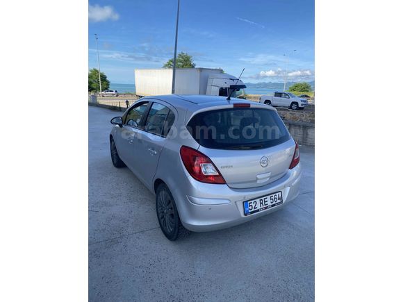 Sahibinden Opel Corsa 1.3 CDTI Enjoy 2013 Model  130 bin