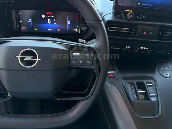 BERCAR'DAN HATASIZ 2024 OPEL COMBO ULTİMATE-CAM TVN-SERVİS BAKML
