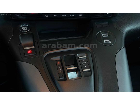 BERCAR'DAN HATASIZ 2024 OPEL COMBO ULTİMATE-CAM TVN-SERVİS BAKML