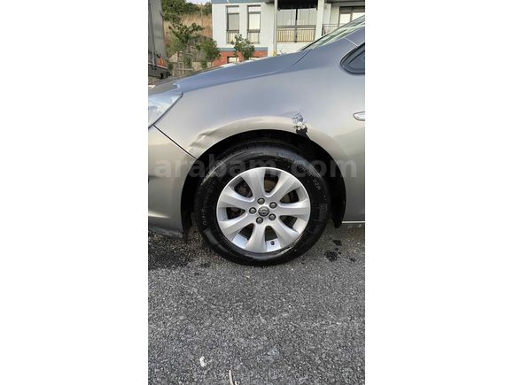 Opel Astra 1.6 Edition Plus 2016 Model 