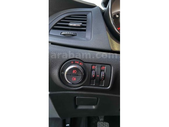 Opel Astra 1.6 Edition Plus 2016 Model 