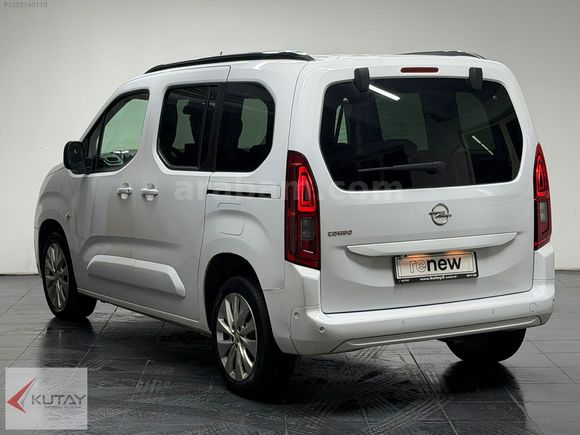 Kutay Muğla'dan Opel Combo Life 1.5 D Ultimate Hatasız,Boyasız