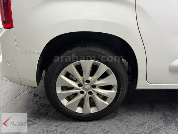 Kutay Muğla'dan Opel Combo Life 1.5 D Ultimate Hatasız,Boyasız