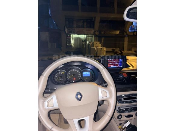 Sahibinden Renault Fluence 1.6 Privilege 2010 Model