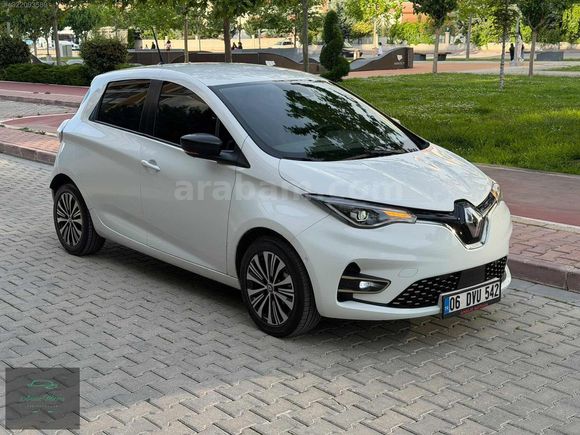 2023 ZOE BOYASIZ 50 BİN KM R135 HP 388 MENZİL 12 TAKSİT