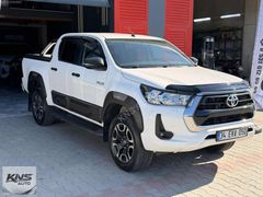 TOYOTA HİLUX 2021 HATASIZ 4*4 TR'DE TEK EMSALSİZ 44 BİN KM