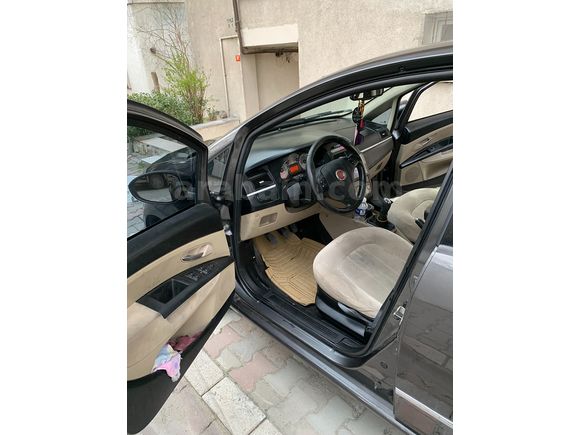 Sahibinden  Temiz  Aile Aracı 