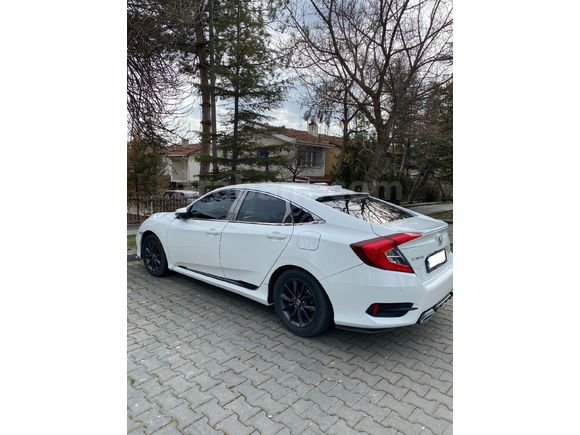Sahibinden Honda Civic 1.6i VTEC Eco Elegance 2020 Model