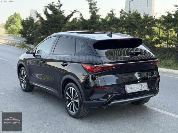 HATASIZ 2025 BYD ATTO 3 EV DESİGN CAM TVN-ELEKTRİKLİ BGJ