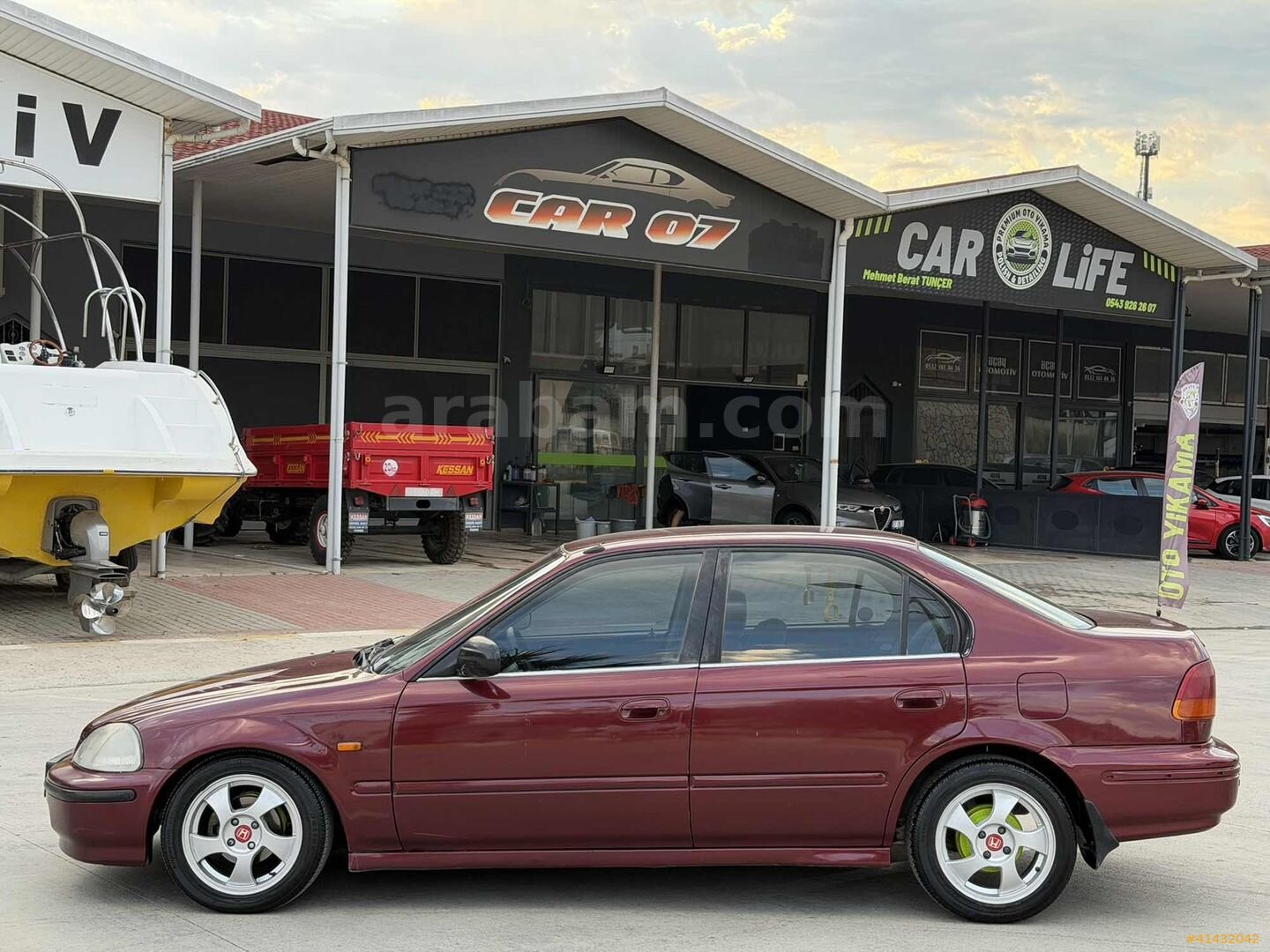 Galeriden Honda Civic 1.4 i S 1998 Model Antalya 350.000 km Bordo 3
