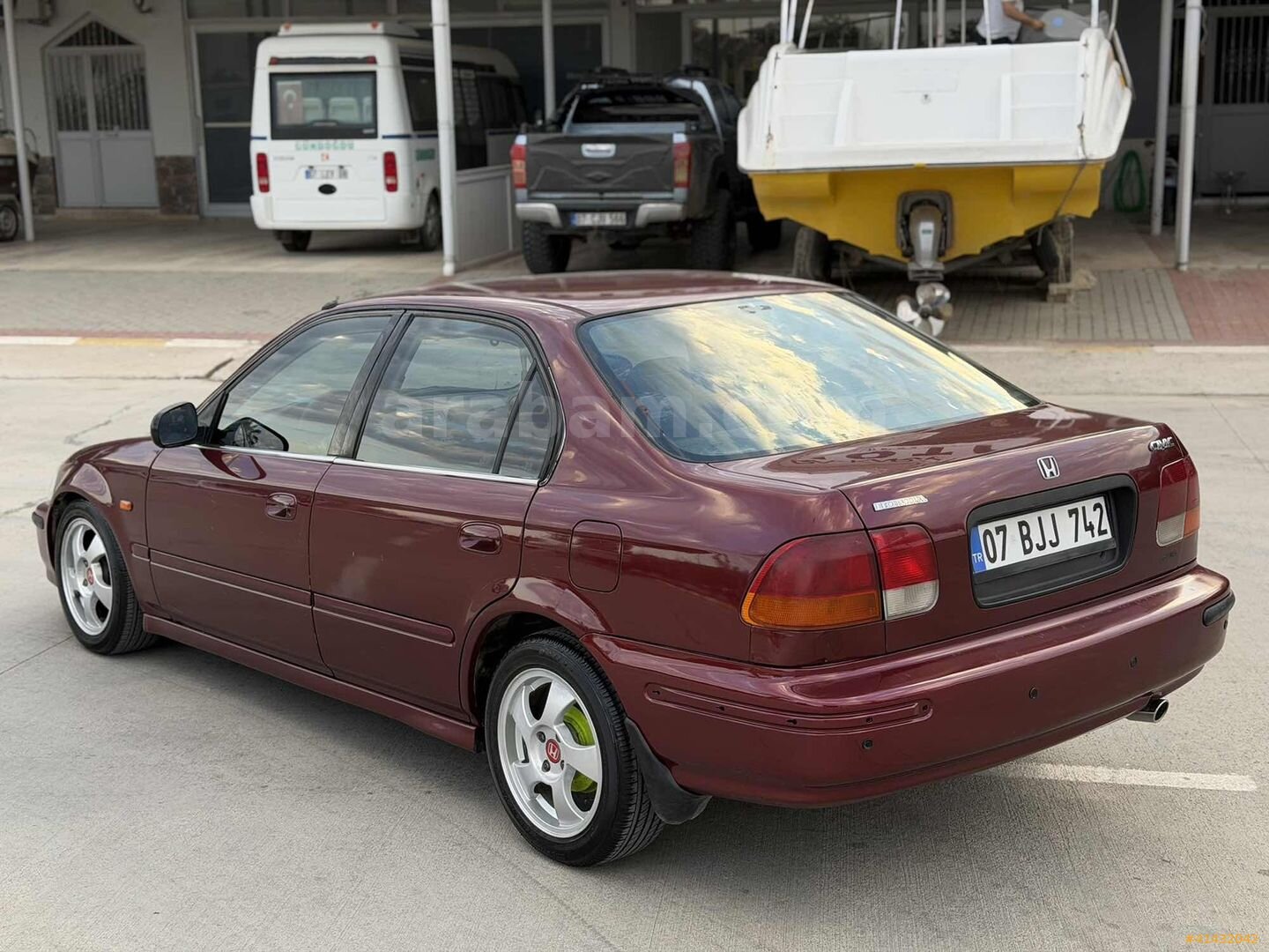 Galeriden Honda Civic 1.4 i S 1998 Model Antalya 350.000 km Bordo 5