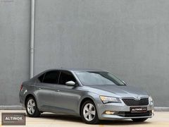 ALTINOK MOTORSDAN DÜŞÜK KM SKODA SUBERB BÜYÜK EKRAN