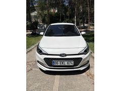 Sahibinden Hyundai i20 1.2 MPI Style 2014 Model Ankara 191.000 km Beyaz