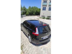 Sahibinden Renault Grand Scenic 1.5 dCi Privilege 2011 Model