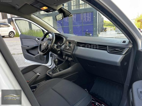 DERE MOTORS'DAN 2021 ÇIKIŞLI RENAULT CLIO 1.5 DCI