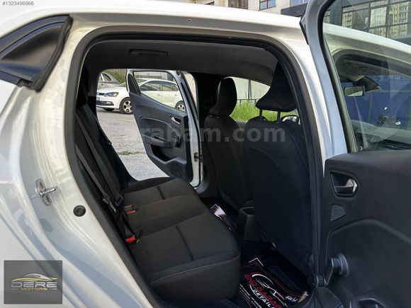 DERE MOTORS'DAN 2021 ÇIKIŞLI RENAULT CLIO 1.5 DCI