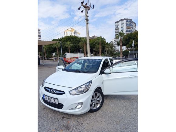 Sahibinden Hyundai Accent Blue 1.6 CRDI Mode Plus 2013 Model