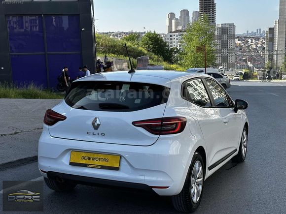DERE MOTORS'DAN 2021 ÇIKIŞLI RENAULT CLIO 1.5 DCI
