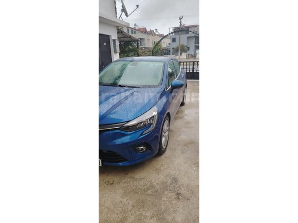 Sahibinden Renault Clio 1.0 TCe Touch 2021 Model Aydın 54000 km metalik Lacivert
