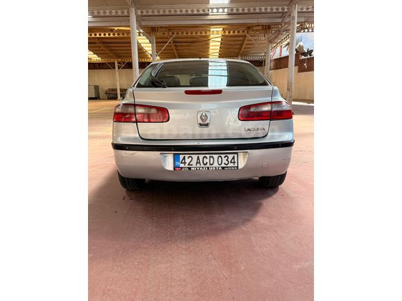 Sahibinden Renault Laguna 1.6 Expression 2005 Model  291.500 km Gri (Gümüş)