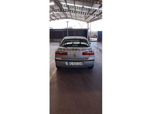 Sahibinden Renault Laguna 1.6 Expression 2005 Model  291.500 km Gri (Gümüş)