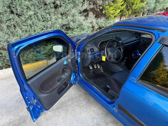 2005 RENAULT 1.2 16V KLİMALI DEĞİŞENSİZ