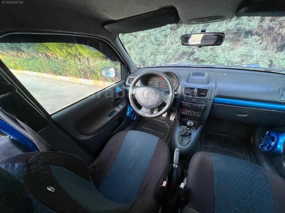 2005 RENAULT 1.2 16V KLİMALI DEĞİŞENSİZ