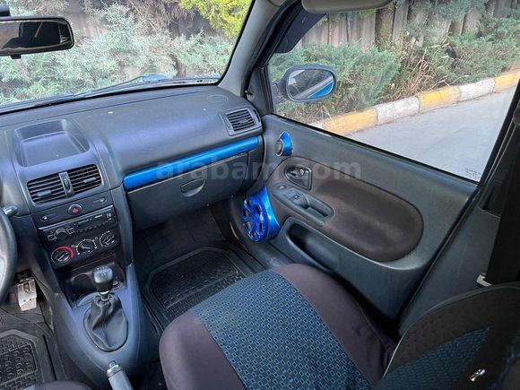 2005 RENAULT 1.2 16V KLİMALI DEĞİŞENSİZ