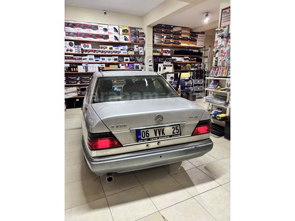 Sahibinden Mercedes - Benz E 200 1994 Model 